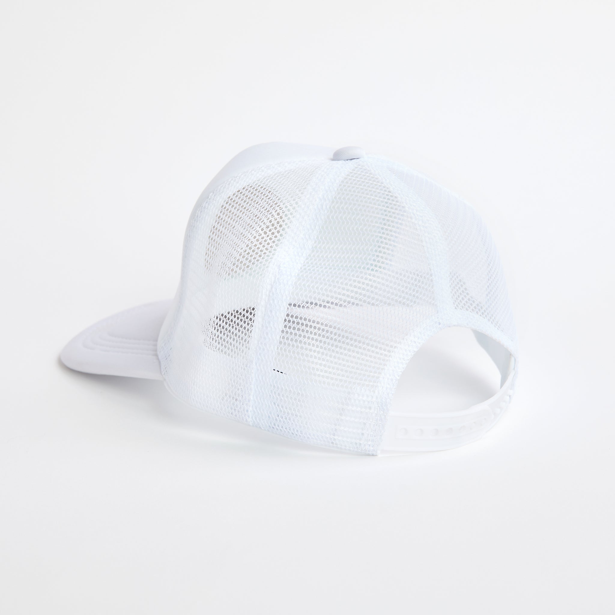 Trucker Hat White Catch + Club