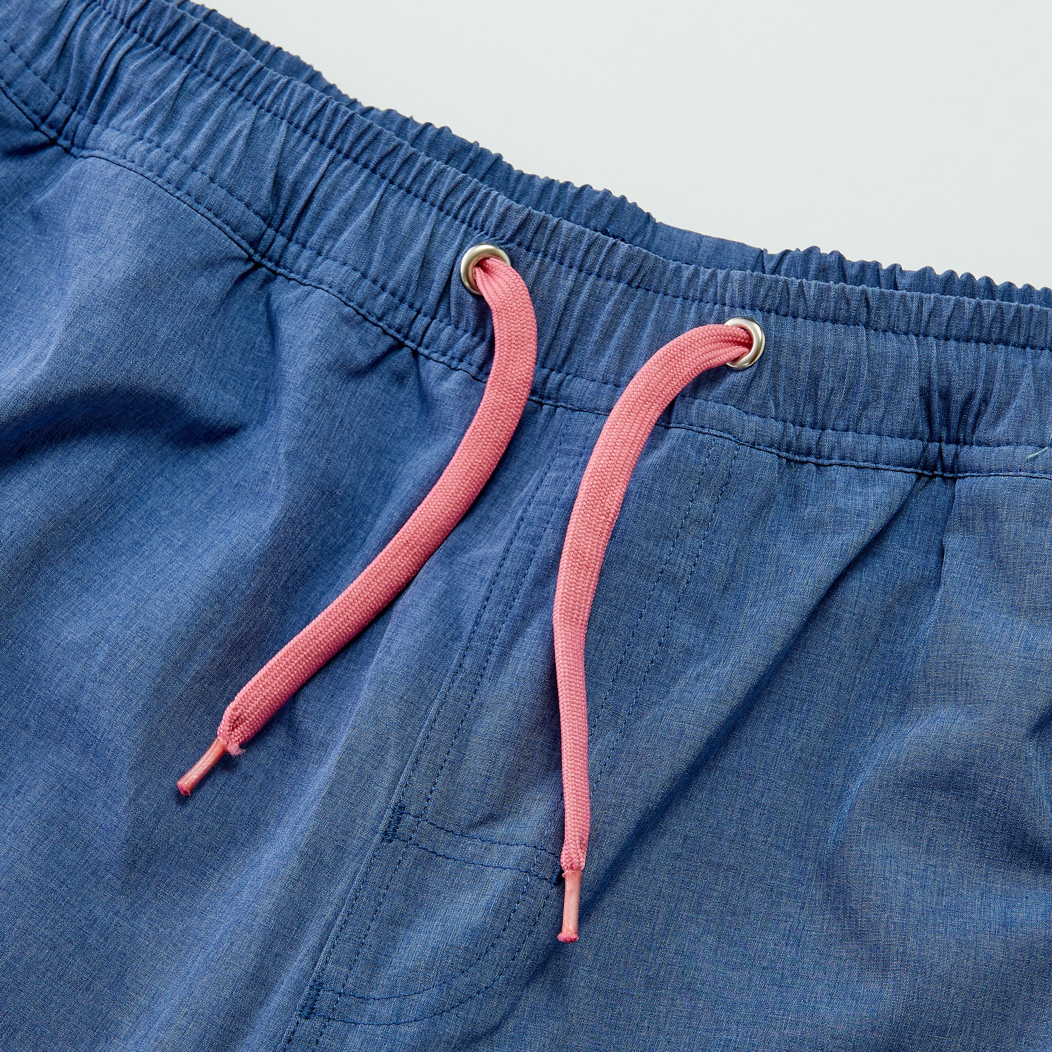 Performance Shorts Ink Catch + Club