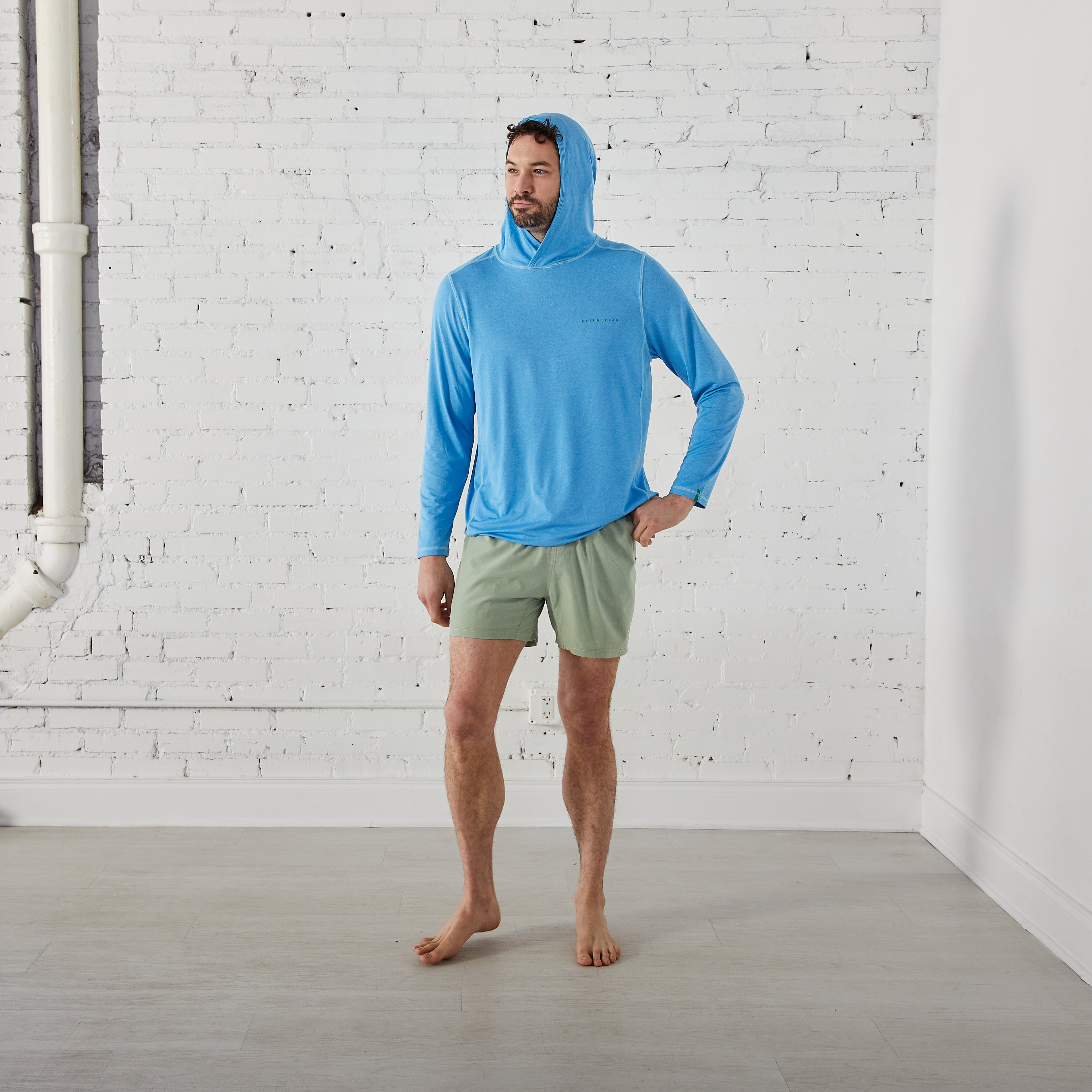 Performance Hoodie Indigo Catch + Club