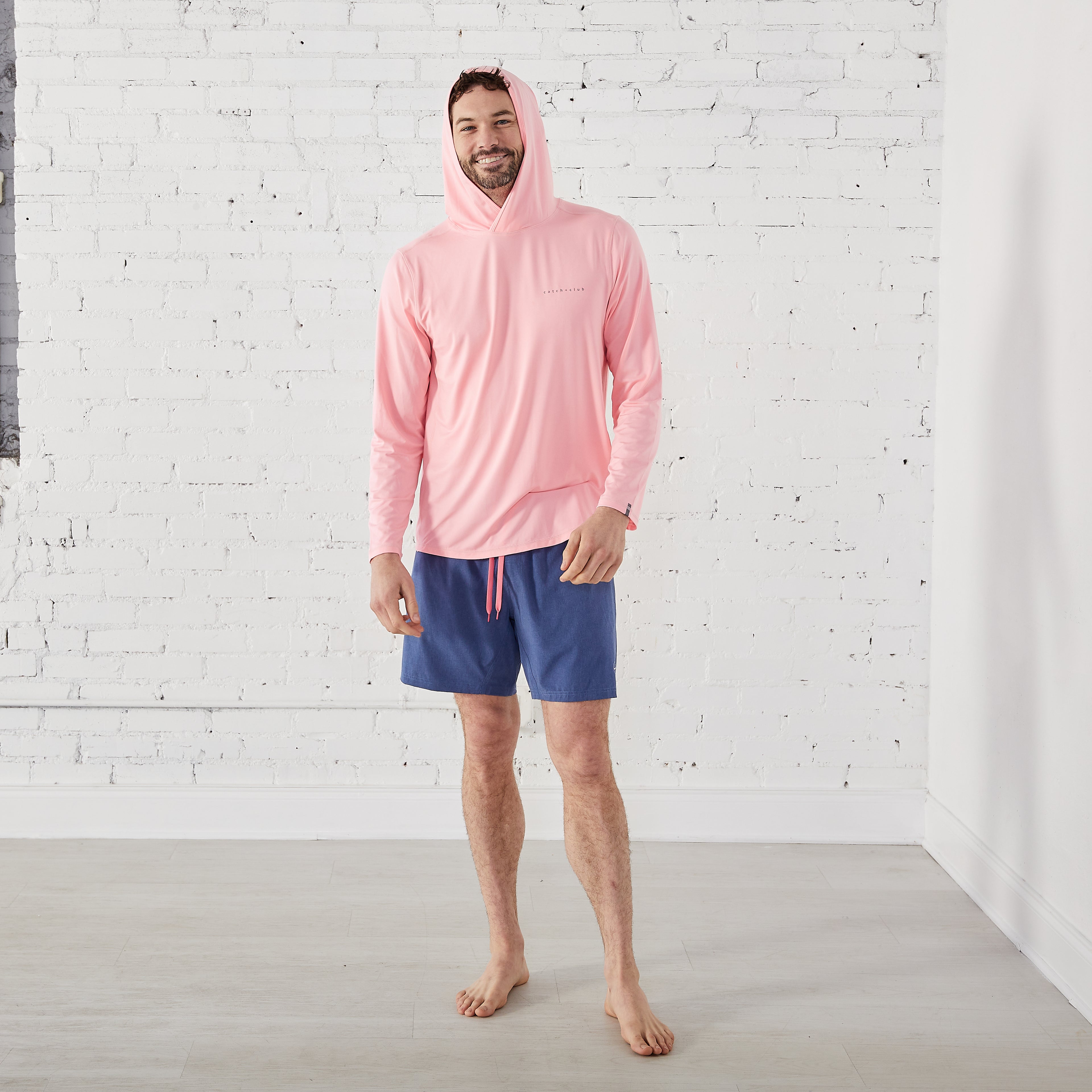 Performance Hoodie Coral Catch + Club