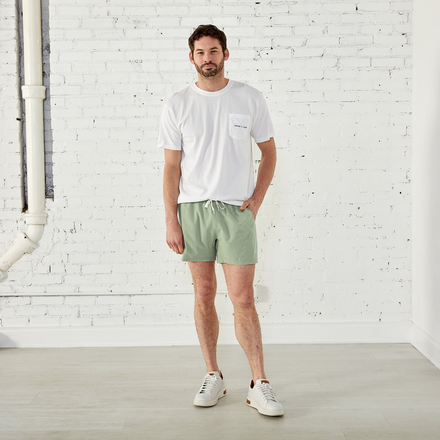 Logo Tee